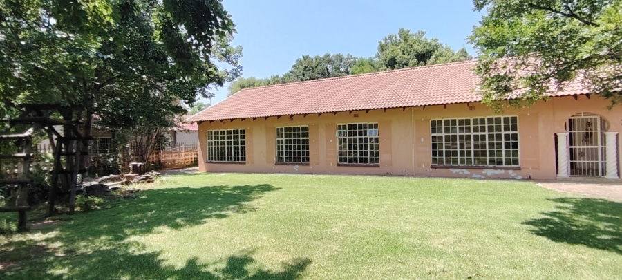 5 Bedroom Property for Sale in Flamwood North West